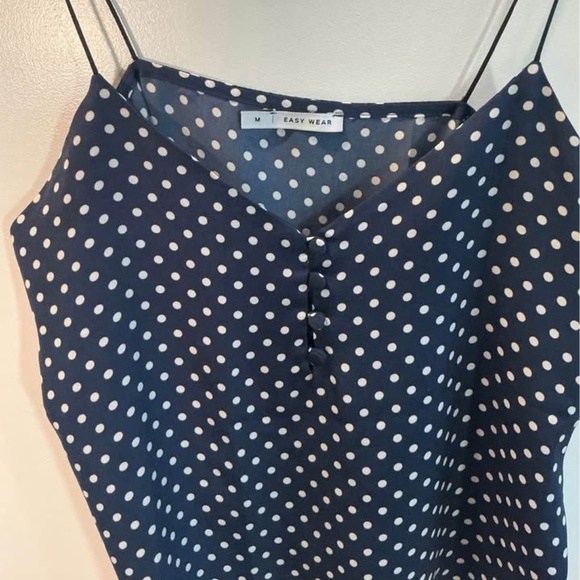 Cropped Top - Picture 1 of 2